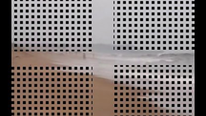 انتظار ندارد خود ماساژ را به نوبه خود به عنوان انگیز است اما برهنه, فیلم سکس عروس و داماد نوجوان بسیار خوشحال